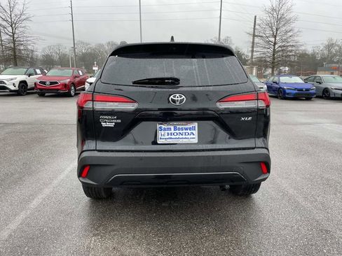 Used 2026 Toyota Corolla Cross XLE w/ Convenience Package image 5