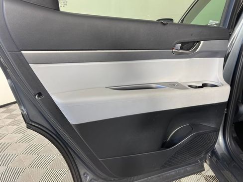 Used 2021 Hyundai Palisade SEL w/ Convenience Package image 12