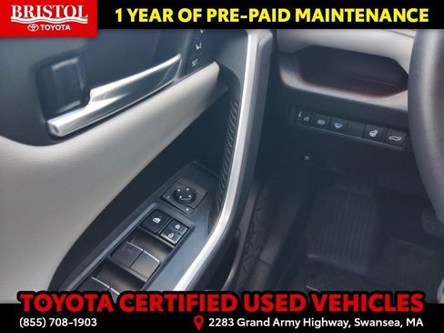 Certified 2019 Toyota RAV4 Limited w/ Limited Grade Weather Package AWD/4WD image 22