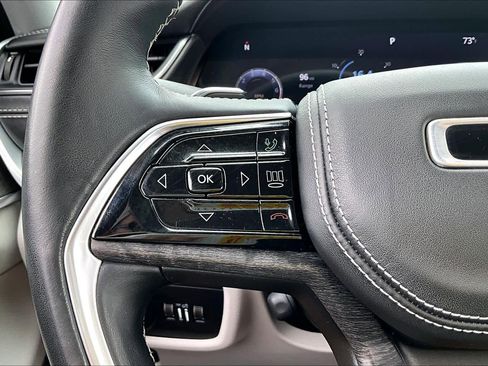 Used 2021 Jeep Grand Cherokee L Overland w/ Luxury Tech Group IV image 24