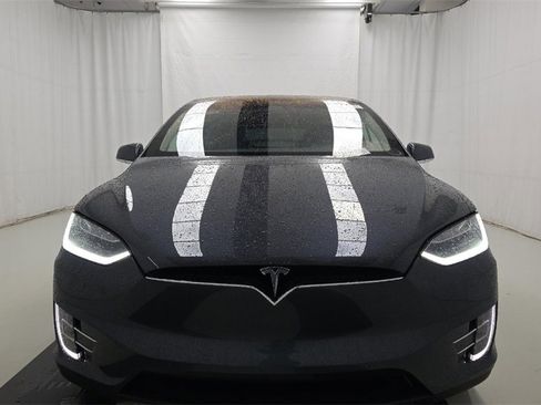Used 2017 Tesla Model X 100D image 2