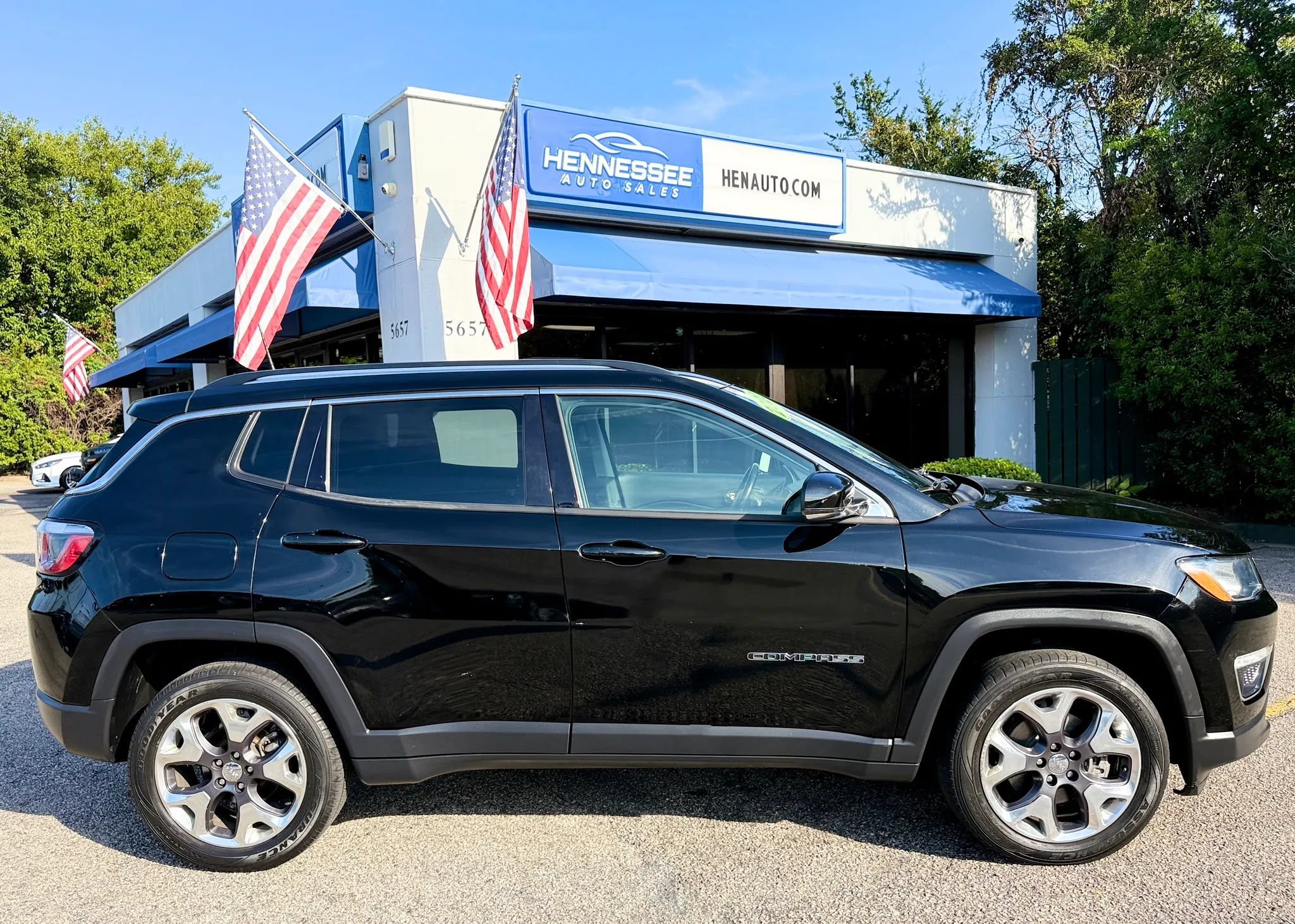 Used 2020 Jeep Compass Limited AWD/4WD image 20