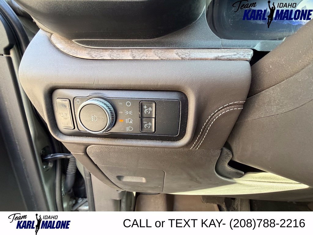 Used 2020 Ford Explorer Platinum w/ Premium Technology Package AWD/4WD image 42