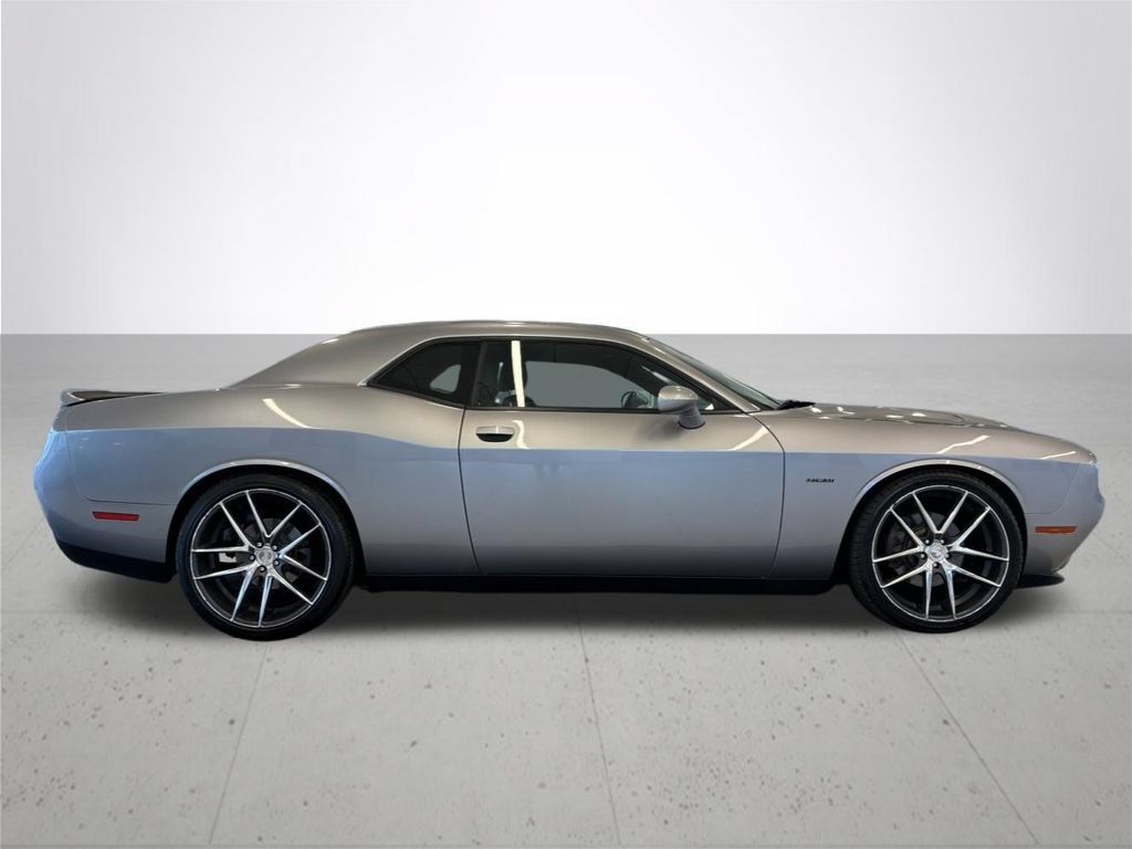 Used 2015 Dodge Challenger R/T w/ Quick Order Package 28D R/T RWD image 6