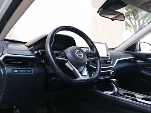 Used 2020 Nissan Altima 2.5 SR image 22