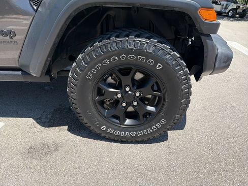 Used 2020 Jeep Wrangler Unlimited Sport AWD/4WD image 16