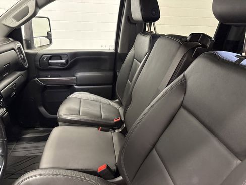 Used 2020 Chevrolet Silverado 2500 LTZ image 20