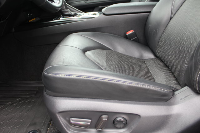 Used 2019 Toyota Camry XSE FWD image 50