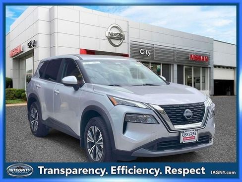 Certified 2023 Nissan Rogue SV AWD/4WD image 1