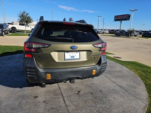 Used 2022 Subaru Outback Wilderness w/ Wilderness Package image 3