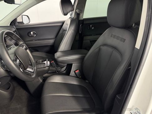 Used 2025 Hyundai Ioniq 5 SEL RWD image 22