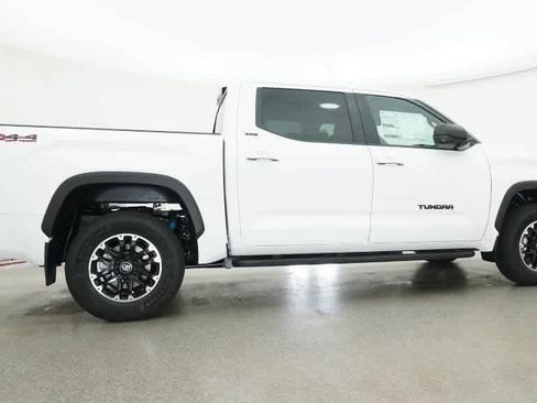 Used 2026 Toyota Tundra SR5 AWD/4WD image 26