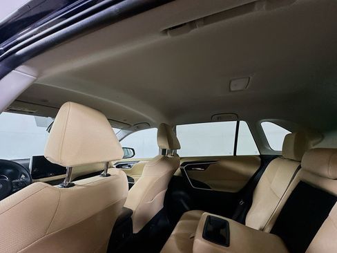 Used 2024 Toyota RAV4 XLE image 12