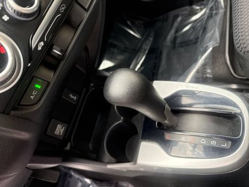 Used 2019 Honda Fit LX image 18