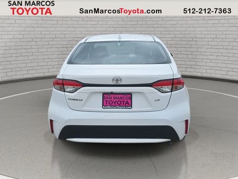 Used 2022 Toyota Corolla LE image 6