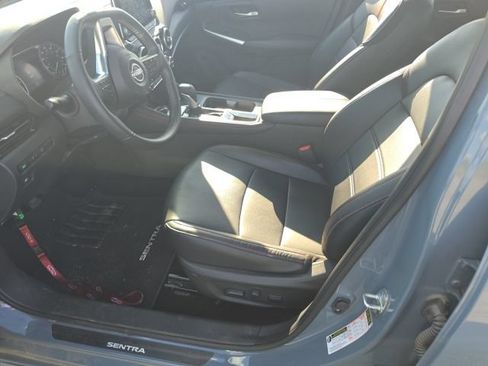 Used 2024 Nissan Sentra SR w/ SR Premium Package FWD image 14