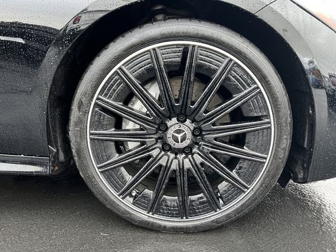 Used 2024 Mercedes-Benz CLE 300 4MATIC Coupe image 11