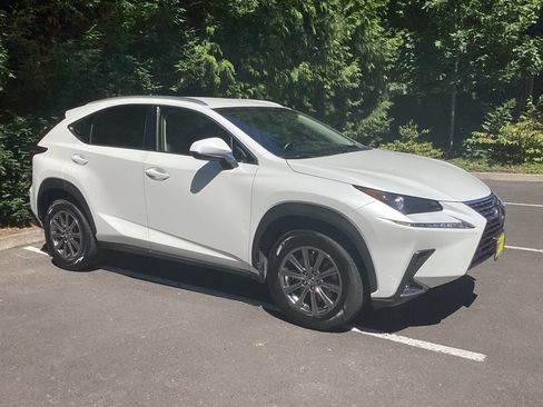 Used 2018 Lexus NX 300 AWD image 7