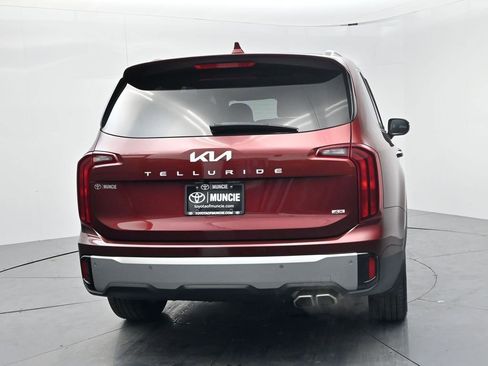 Used 2023 Kia Telluride S image 7
