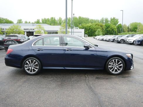 Used 2020 Mercedes-Benz E 450 4MATIC Sedan image 7