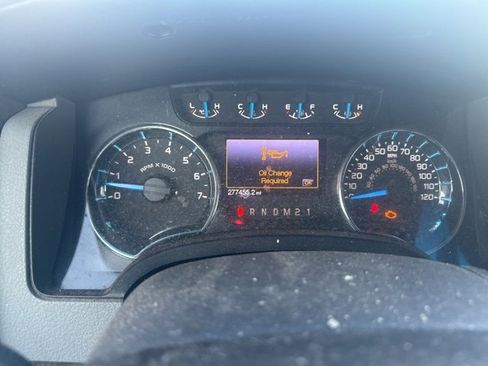 Used 2013 Ford F150 XLT w/ Mid Equipment Group image 12