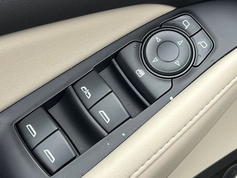 Certified 2021 Buick Enclave Essence w/ Trailering Package, 5000 lbs. image 18