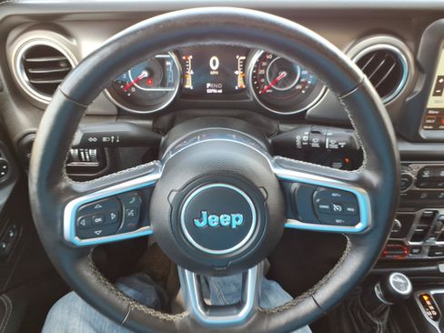 Used 2020 Jeep Wrangler Unlimited Rubicon AWD/4WD image 22