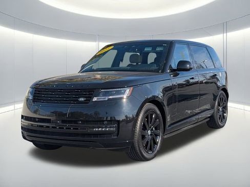 Used 2024 Land Rover Range Rover Long Wheelbase SE image 1