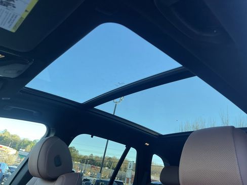 Used 2023 BMW X5 sDrive40i w/ Climate Comfort Package image 29