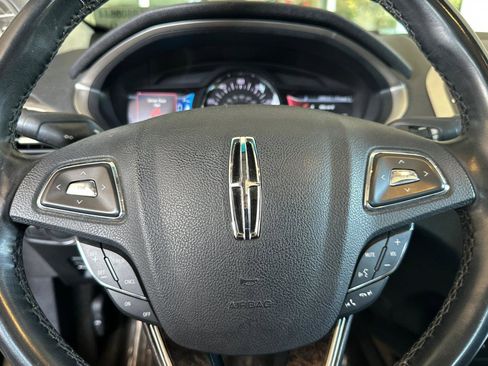 Used 2015 Lincoln MKZ Hybrid w/ Equipment Group 201A Select image 21