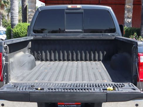 Used 2015 Ford F250 Lariat w/ Lariat Ultimate Package AWD/4WD image 8