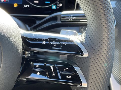 New 2026 Mercedes-Benz GLC 300 image 27