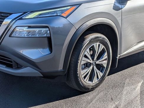 Certified 2023 Nissan Rogue SV image 9