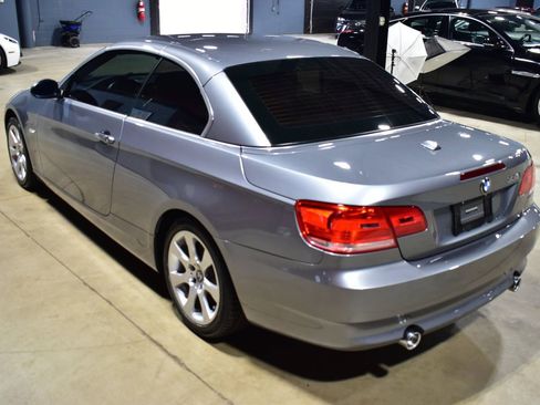 Used 2008 BMW 335i Convertible w/ Cold Weather Pkg image 14