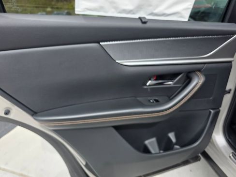 New 2025 MAZDA CX-90 Plug-In Hybrid w/ Preferred image 8
