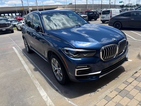 Used 2019 BMW X5 xDrive40i w/ Premium Package AWD/4WD image 2