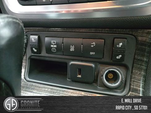 Used 2017 GMC Acadia Limited SLT image 34