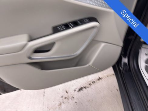 Used 2020 Kia Soul LX image 17