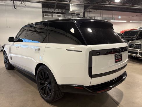 Used 2023 Land Rover Range Rover Long Wheelbase SE AWD/4WD image 5