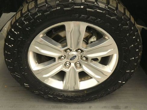 Certified 2020 Ford F150 Platinum w/ Equipment Group 701A Luxury image 15