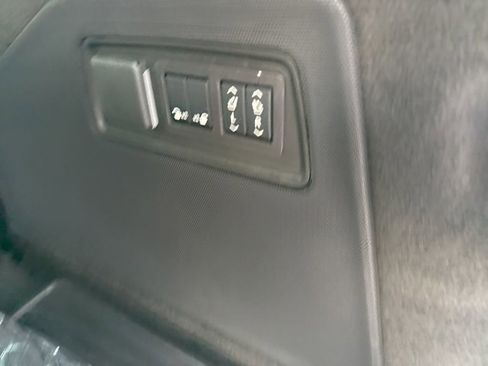 Used 2026 Cadillac Escalade Platinum Sport w/ LPO, ONYX Package image 34