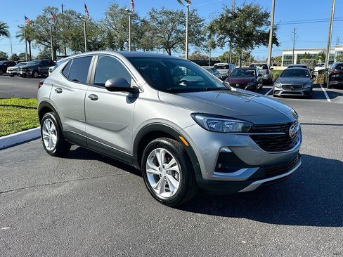 Used 2023 Buick Encore GX Preferred image 4