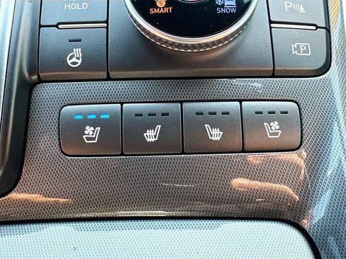 Used 2023 Hyundai Santa Fe Calligraphy AWD/4WD image 28