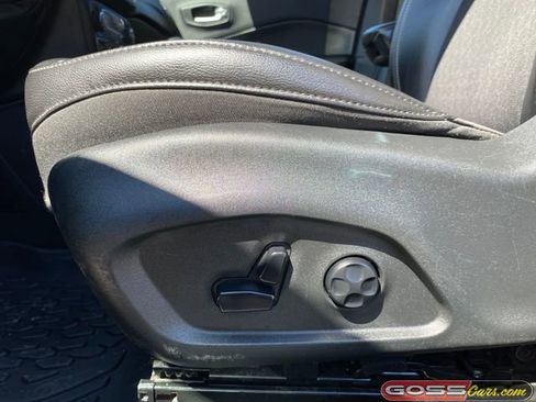Used 2019 Jeep Compass Latitude w/ Popular Equipment Group AWD/4WD image 24