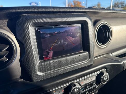 Used 2020 Jeep Gladiator Sport w/ Quick Order Package 24S image 34