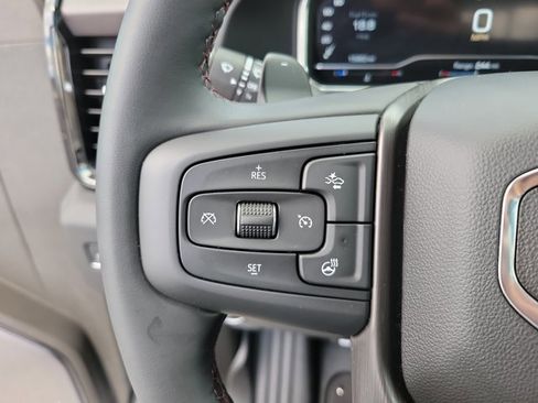 Used 2025 GMC Sierra 1500 AT4X image 23