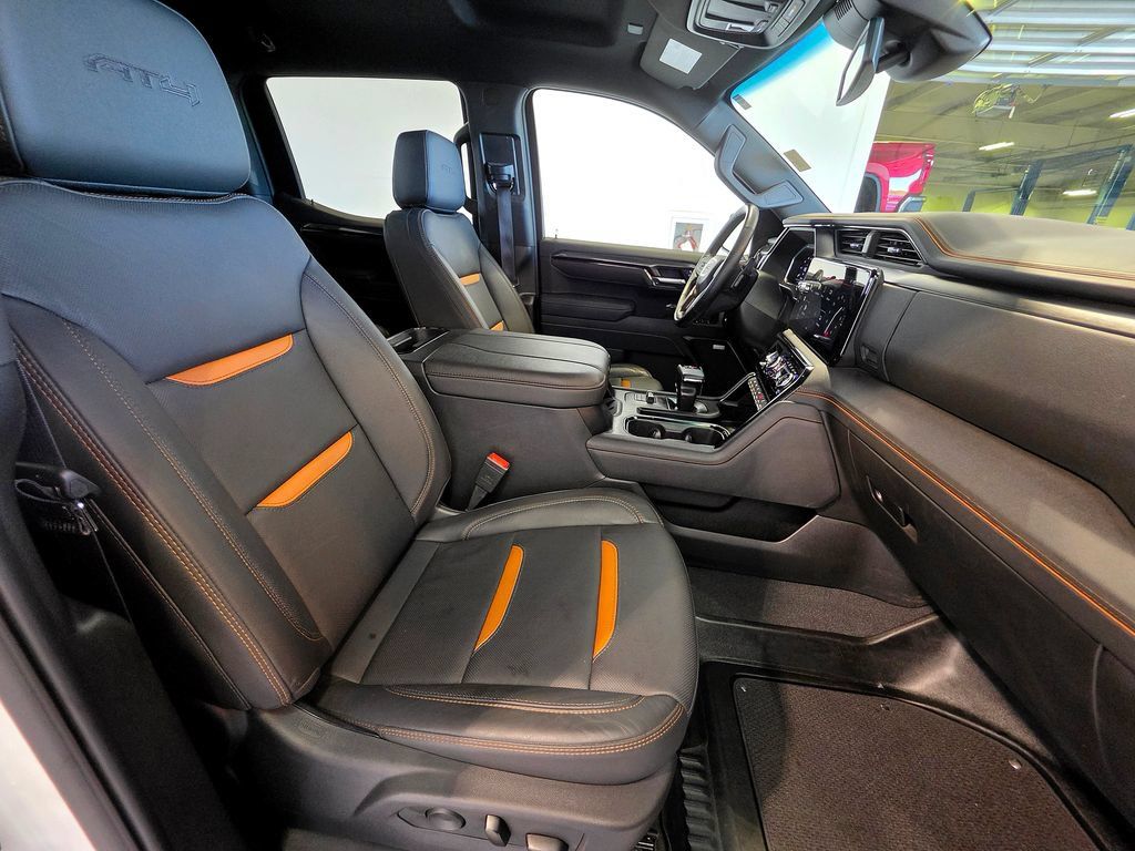Used 2025 GMC Sierra 1500 AT4 AWD/4WD image 71