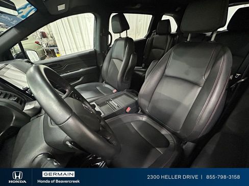 Used 2023 Honda Odyssey Sport image 25