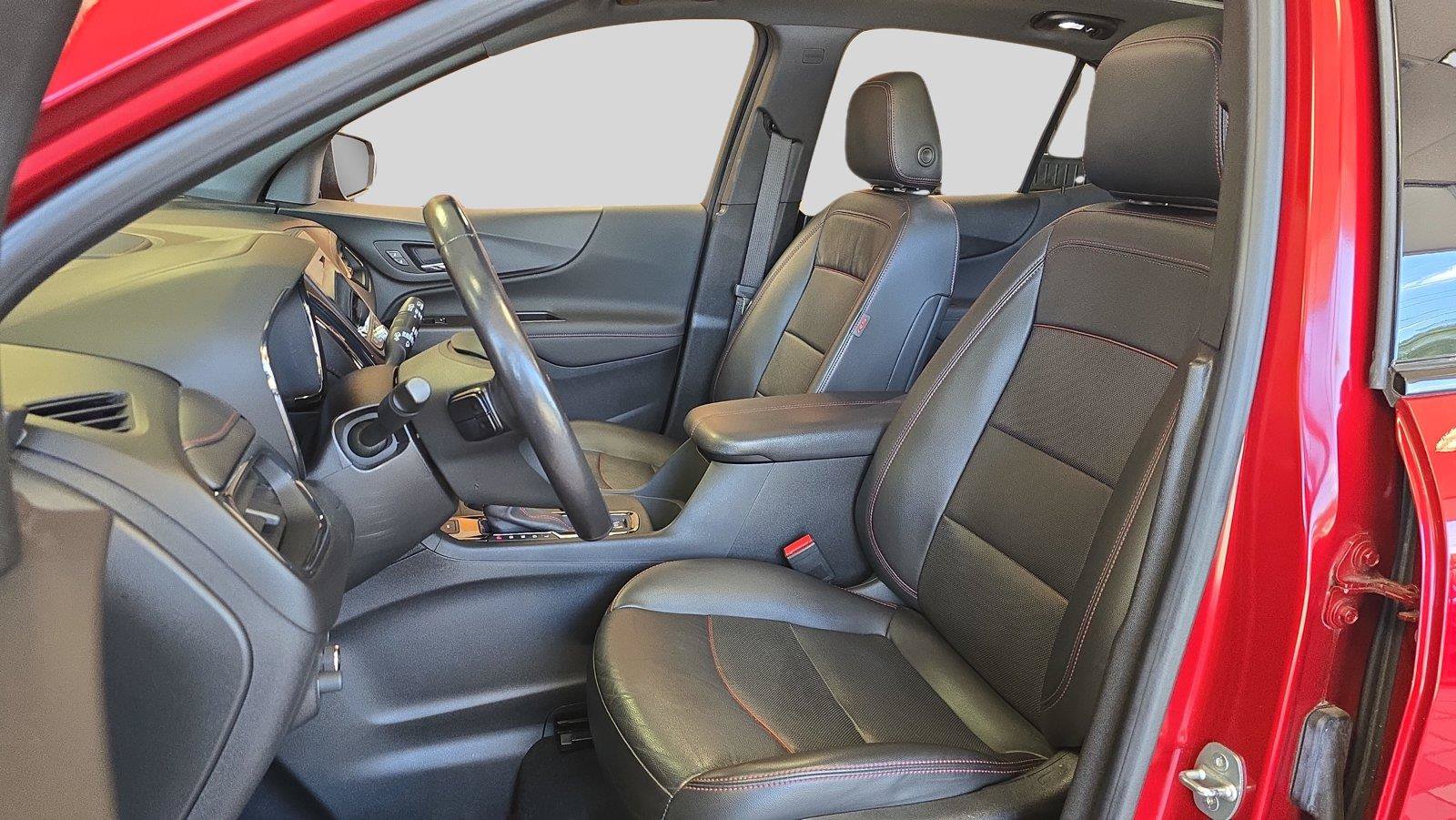 Used 2022 Chevrolet Equinox RS w/ RS Leather Package AWD/4WD image 11