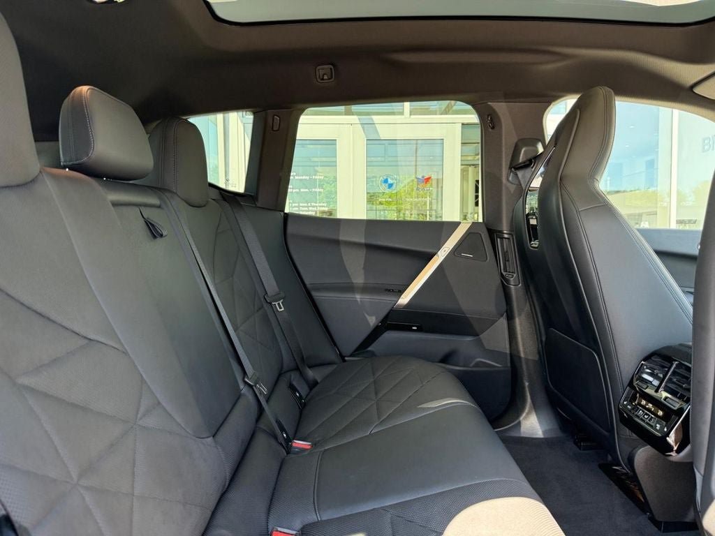 Certified 2024 BMW iX xDrive50 w/ Sport Package AWD/4WD image 10